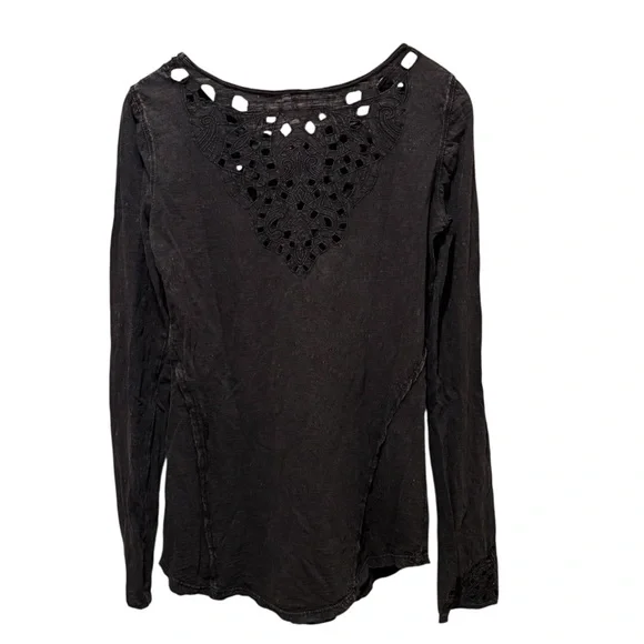 Free People Luna Long Sleeved Top in Washed Black - Picture 3 of 11
